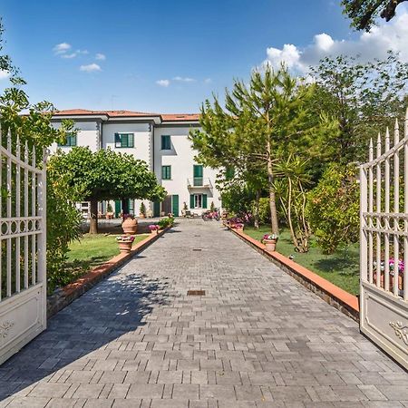 Hotel Bellonda Форте-дей-Мармі Екстер'єр фото